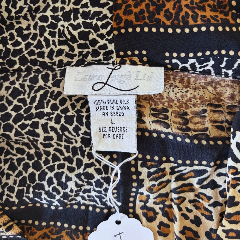 Elegant Patchwork Animal Print Blouse - Picture 3 of 3